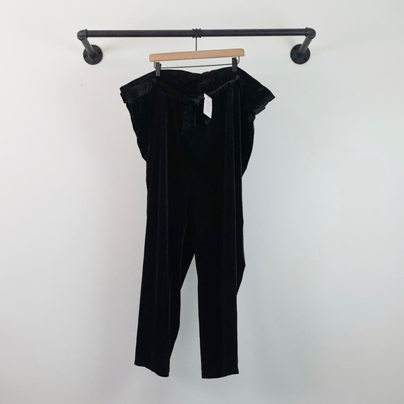 NWT Eloquii Velvet High Waisted Paperbag Pull On Tie Waist Pants In Black - Picture 5 of 8